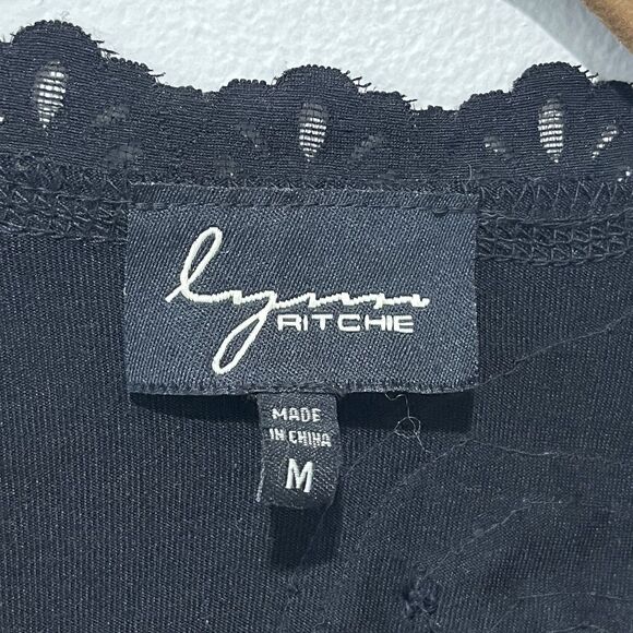 Lynne Ritchie Silk Shrug Women’s Medium Black Rosette Embroidery Cropped Sweater - Picture 3 of 8